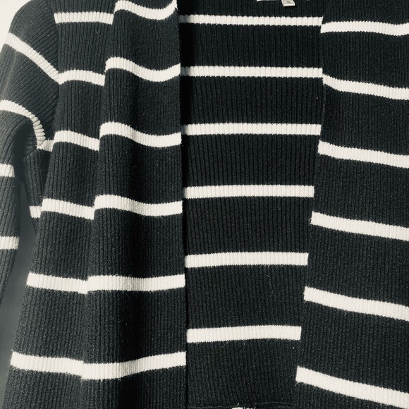 Patricia Milano Luca Cardigan. - Picture 2 of 3